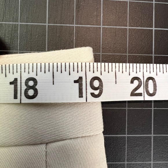 VGUC altered inseam (28.5”) men’s slacks by Liz Claiborne - Picture 3 of 4